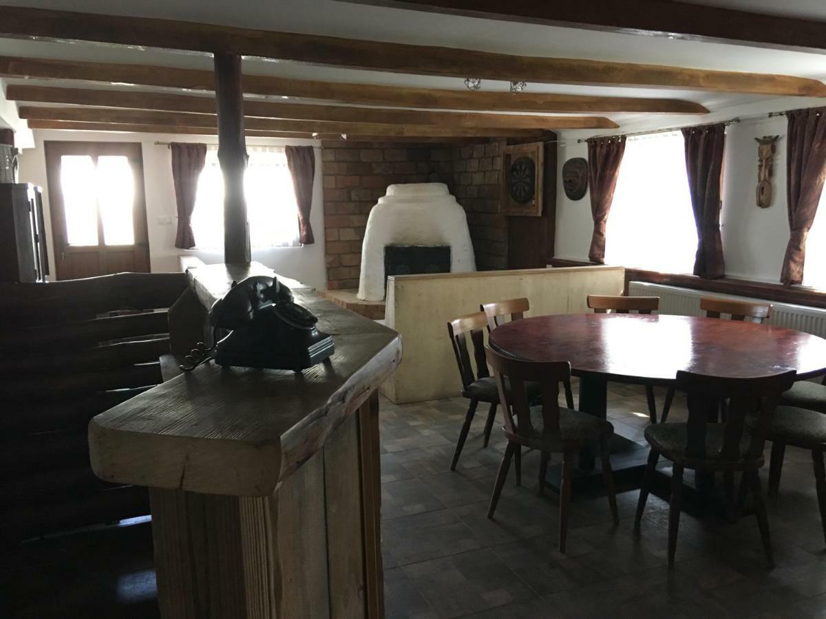 Balatonkenesei Nadfedeles Lovas Vendeghaz Villa Bagian luar foto
