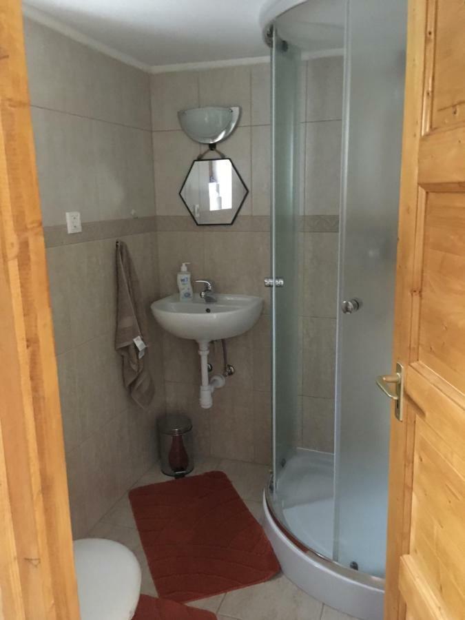 Balatonkenesei Nadfedeles Lovas Vendeghaz Villa Bagian luar foto